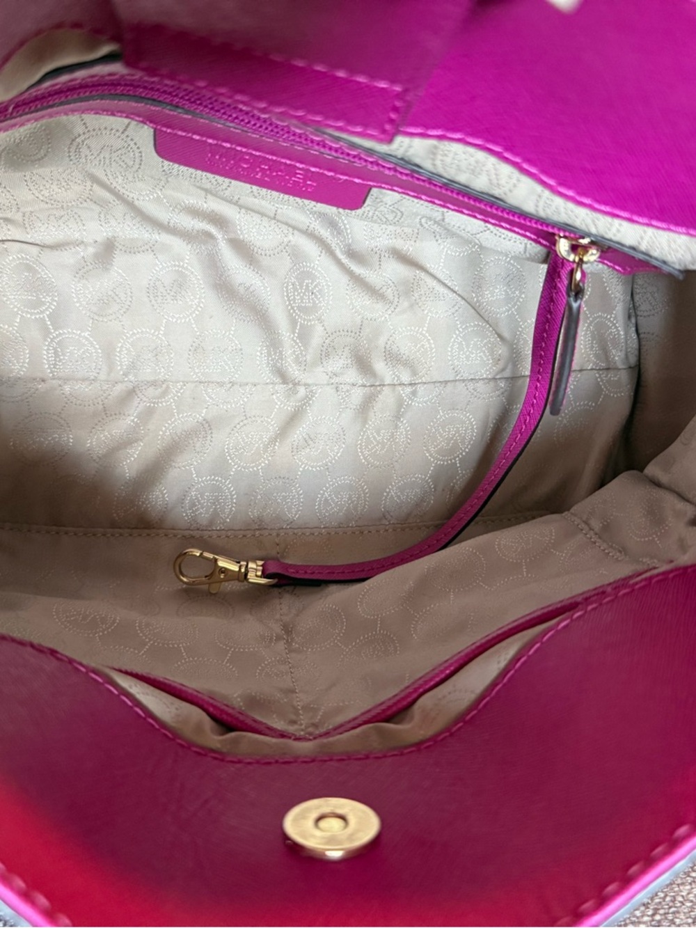 Michael Kors Fuchsia Saffiano Satchel with Gold Hardware - Picture 6 of 9